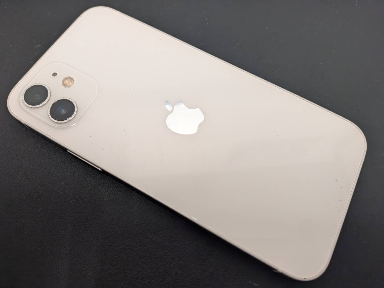 iPhone12